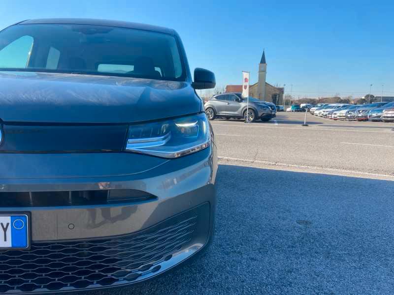 VOLKSWAGEN CaDDy 2.0 tdi 122cv Space DsG7