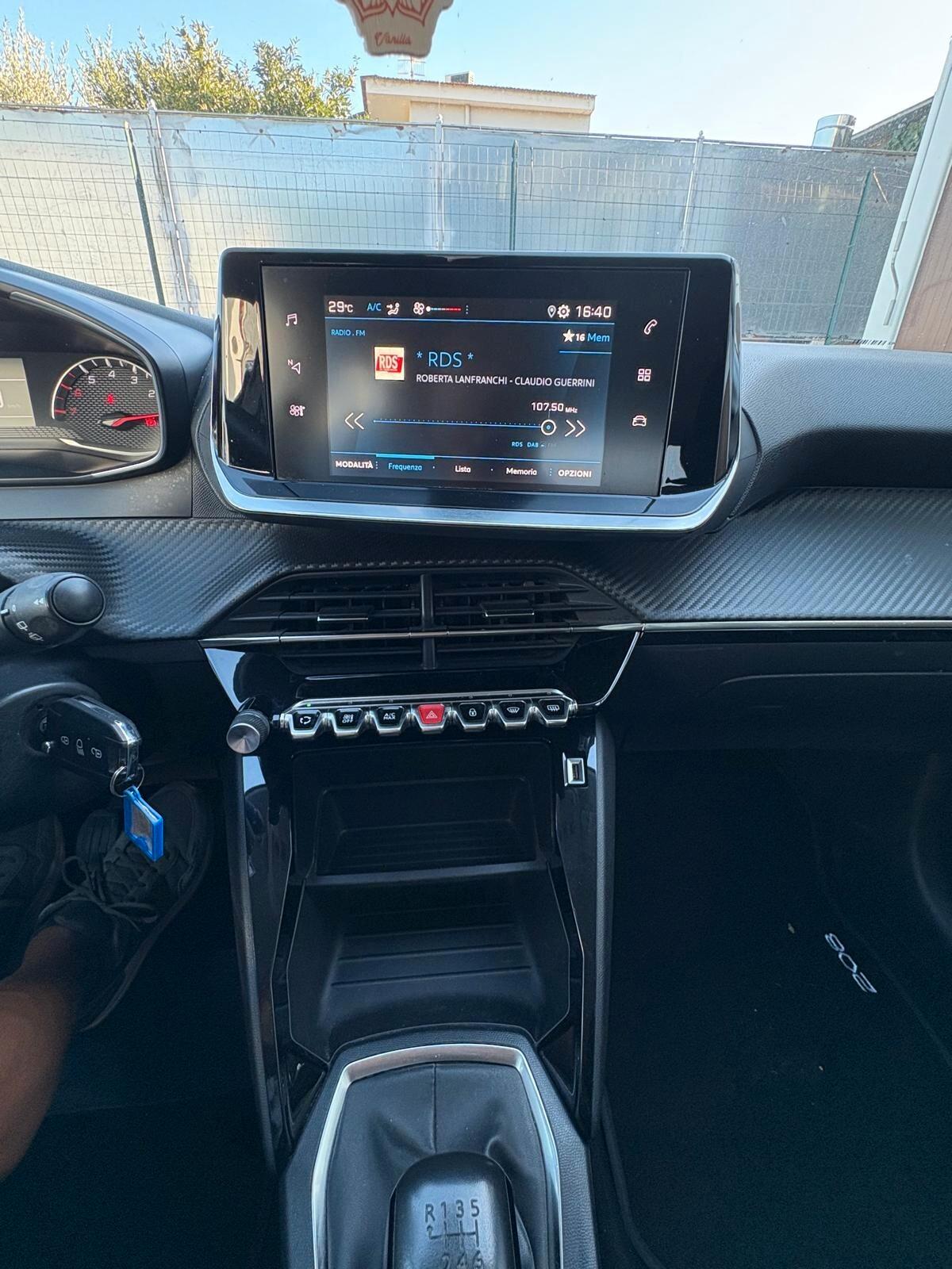 Peugeot 208 1500 HDI 102 CV