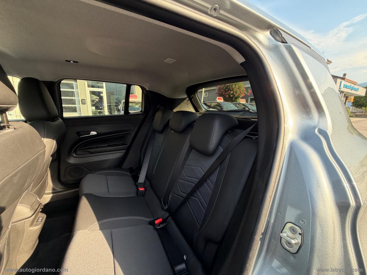 JEEP Avenger BEV Summit 420 156 CV CERCHI IN LEGA DA 18