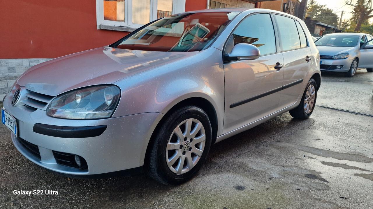 Volkswagen Golf 2.0 16V TDI 5p. Sportline neop