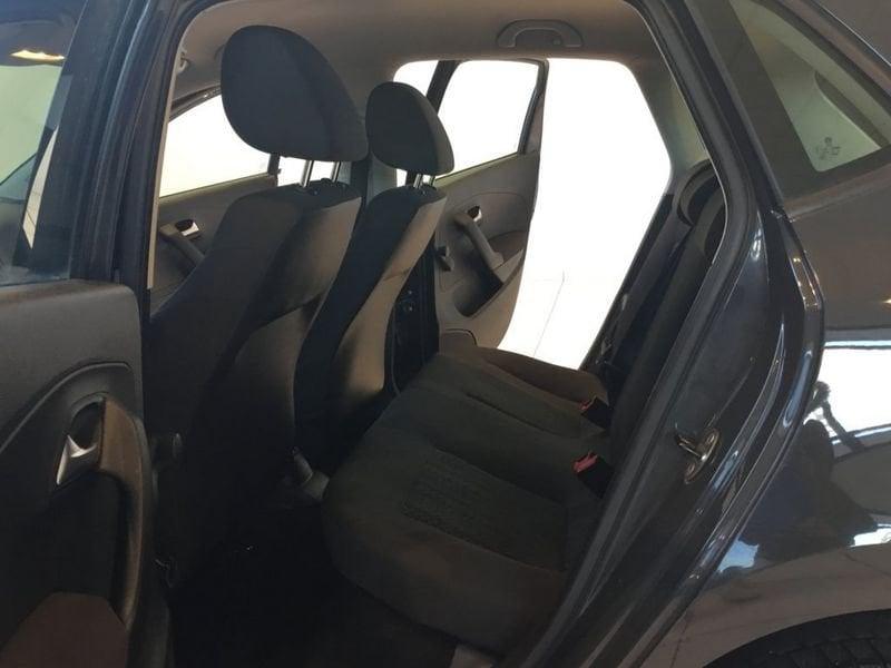 Volkswagen Polo 1.0 MPI TREND LINE 5P