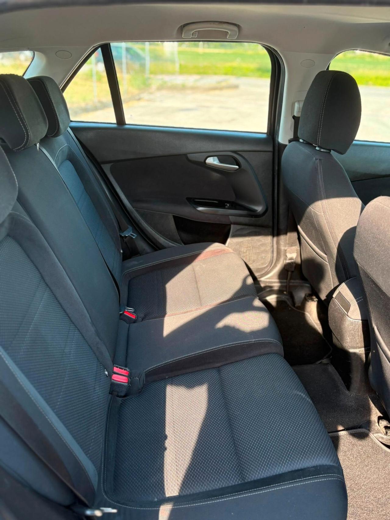 Fiat Tipo 1.6 Mjt S&S SW Lounge