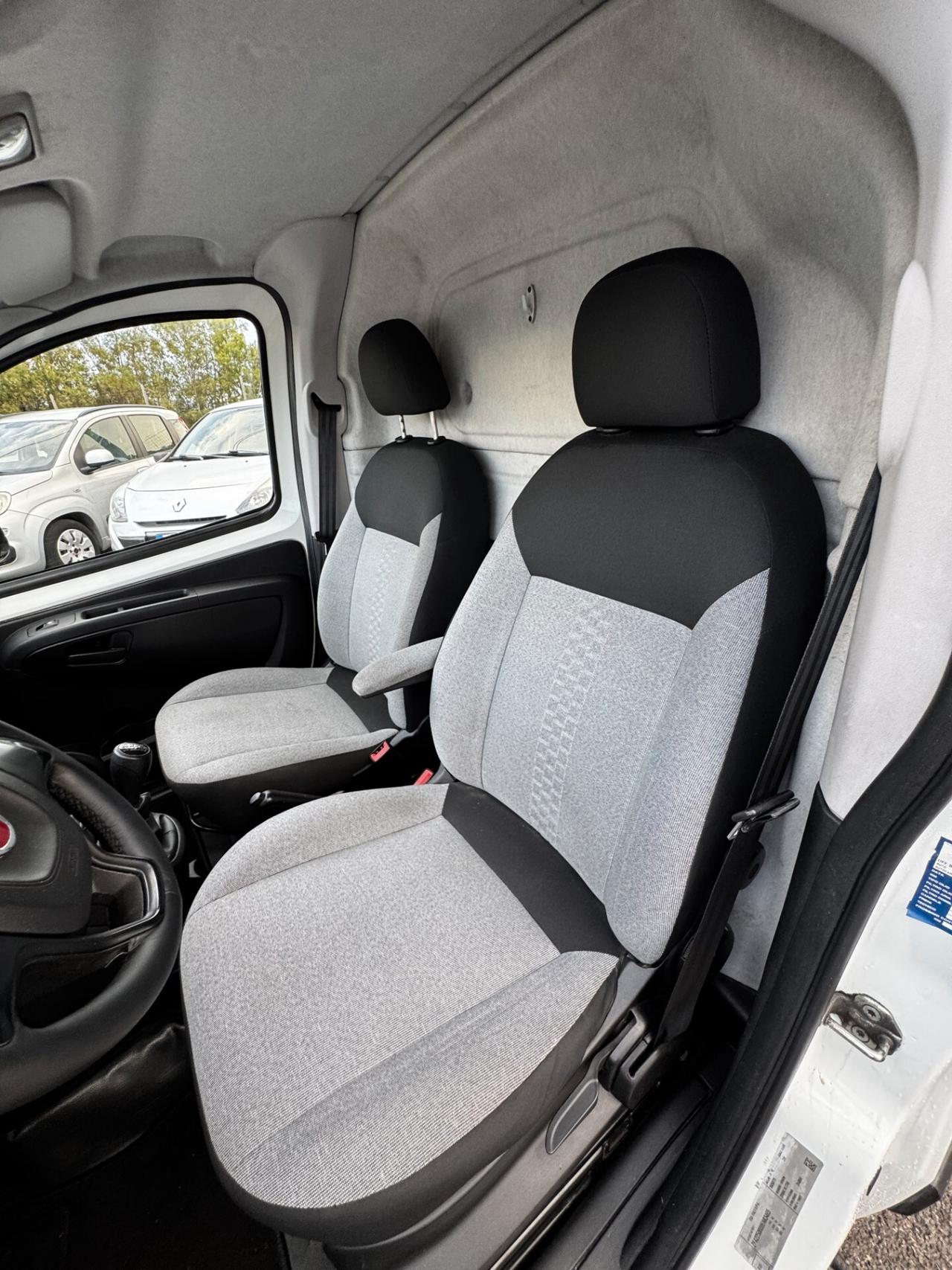 Fiat Fiorino 1.3 MJT 95CV Cargo SX