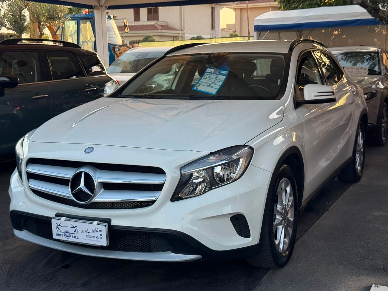 Mercedes-benz GLA 180 d Business
