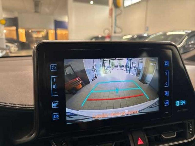Toyota C-HR I 1.8h Business 2wd e-cvt