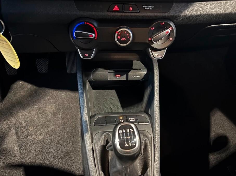 Kia Stonic 1.0 T-GDi 100 CV MHEV NEOPATENTATI