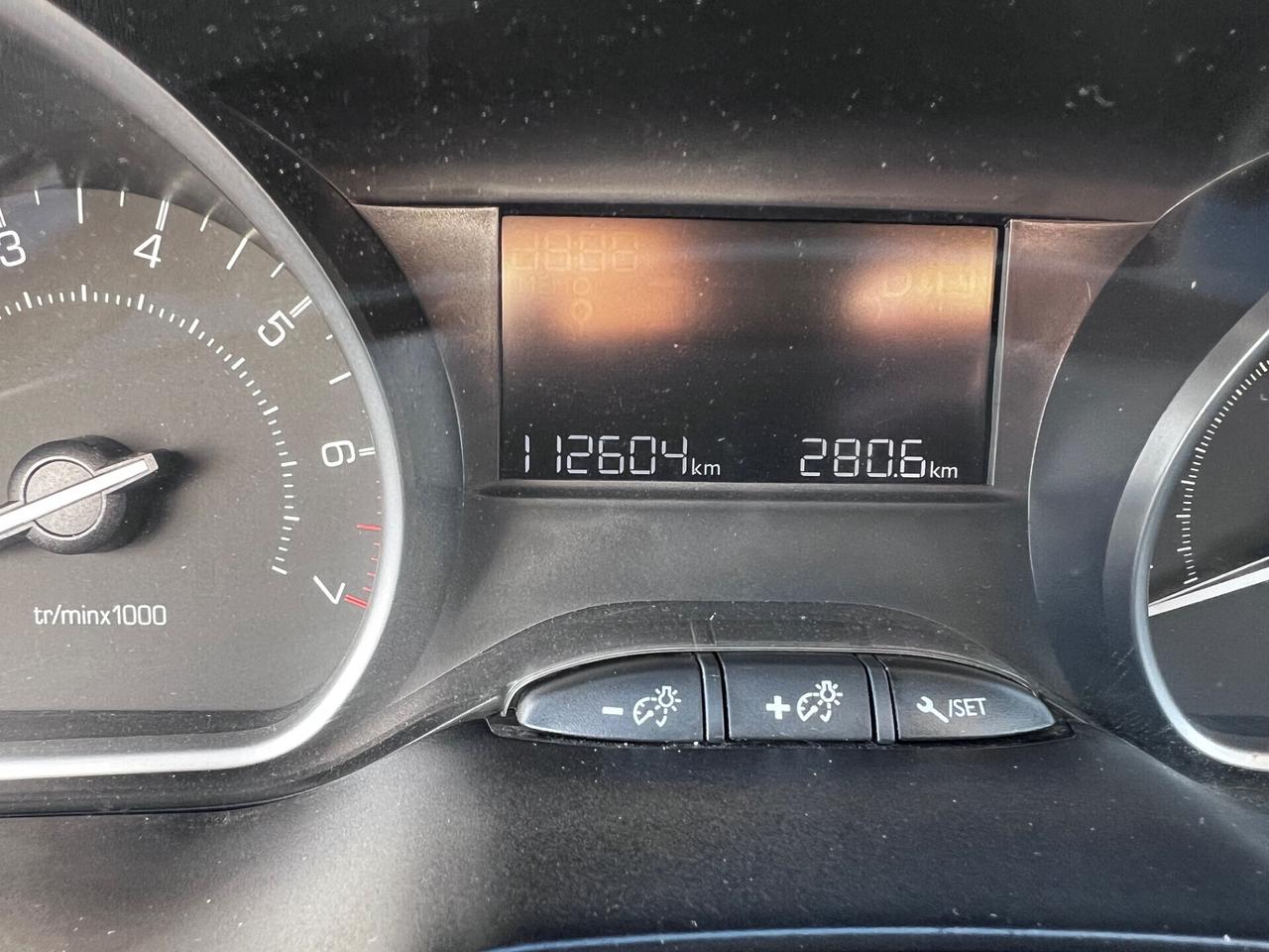 Peugeot 208 PureTech 82 5p. GPL Allure