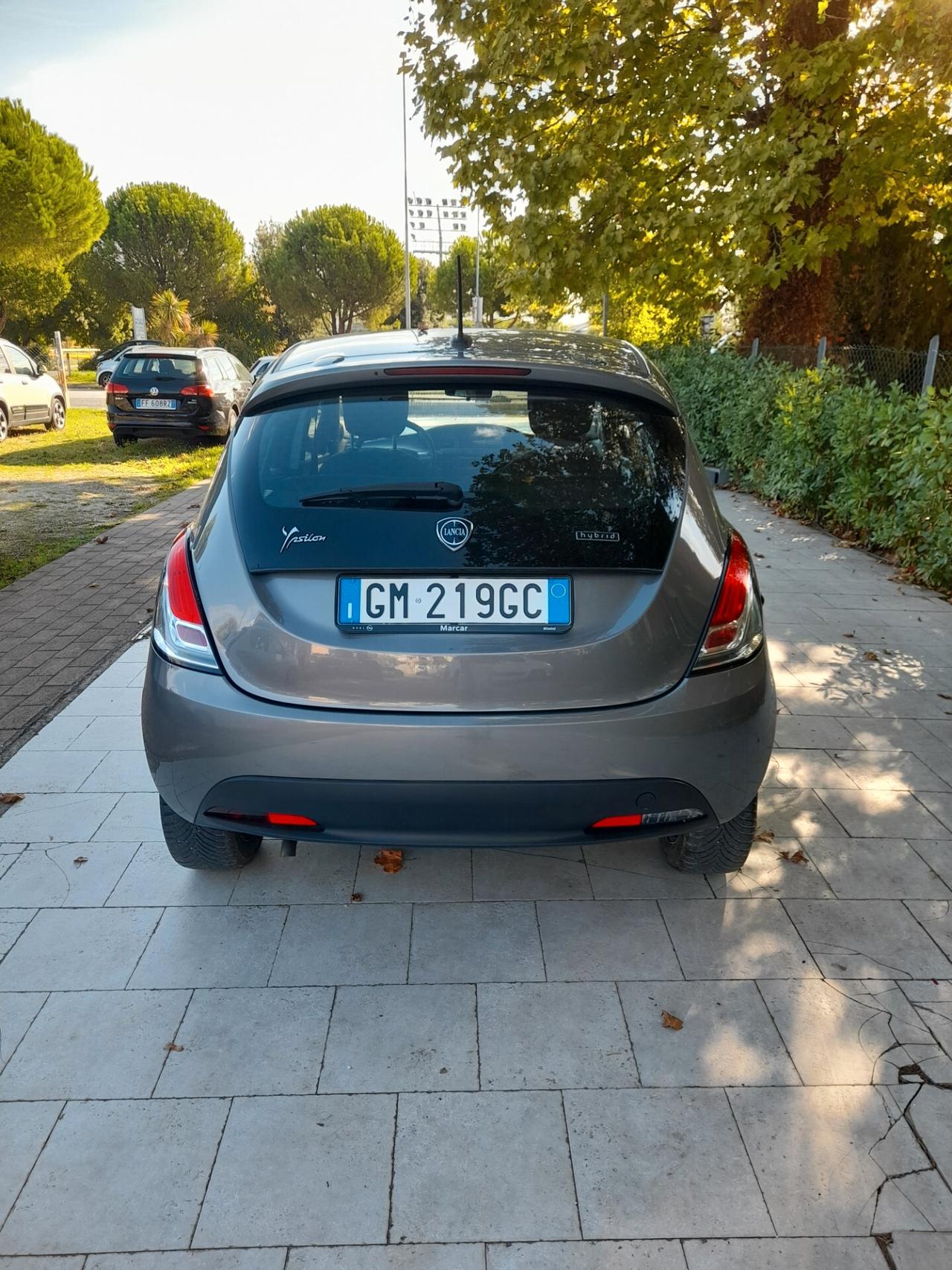 Lancia Ypsilon 1.0 Hybrid Gold