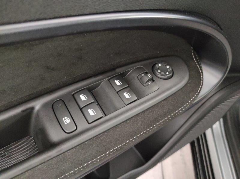 ALFA ROMEO Junior - Junior 1.2 145 CV Hybrid eDCT6 Edizione Milano Cortina 2026