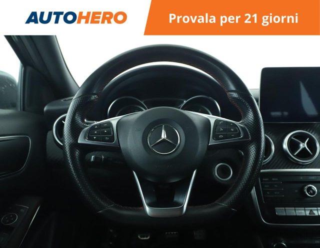 MERCEDES-BENZ A 180 Premium