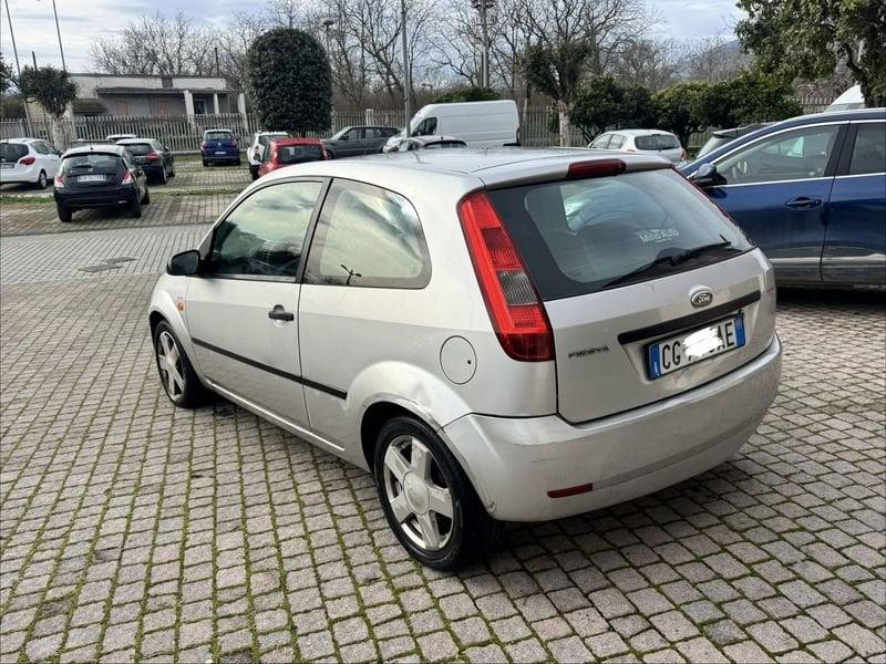 Ford Fiesta Fiesta 1.2 16V 3p. Ambiente