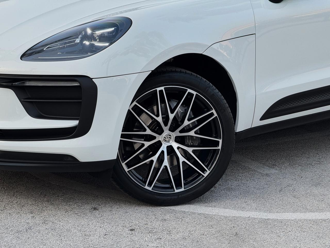 Porsche Macan 2.0 Turbo 265CV TETTO 360