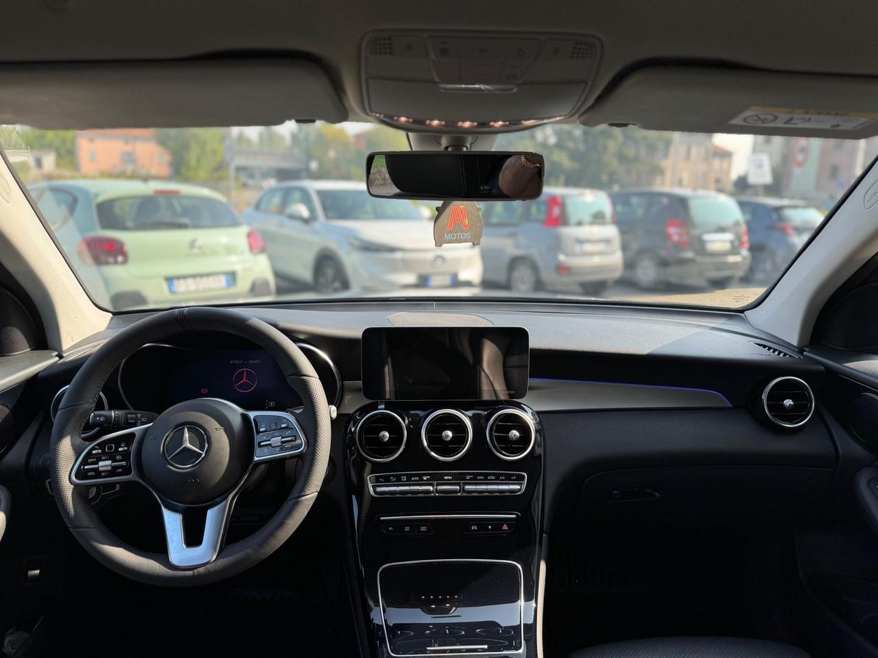 Mercedes-Benz GLC 200 Business #7285