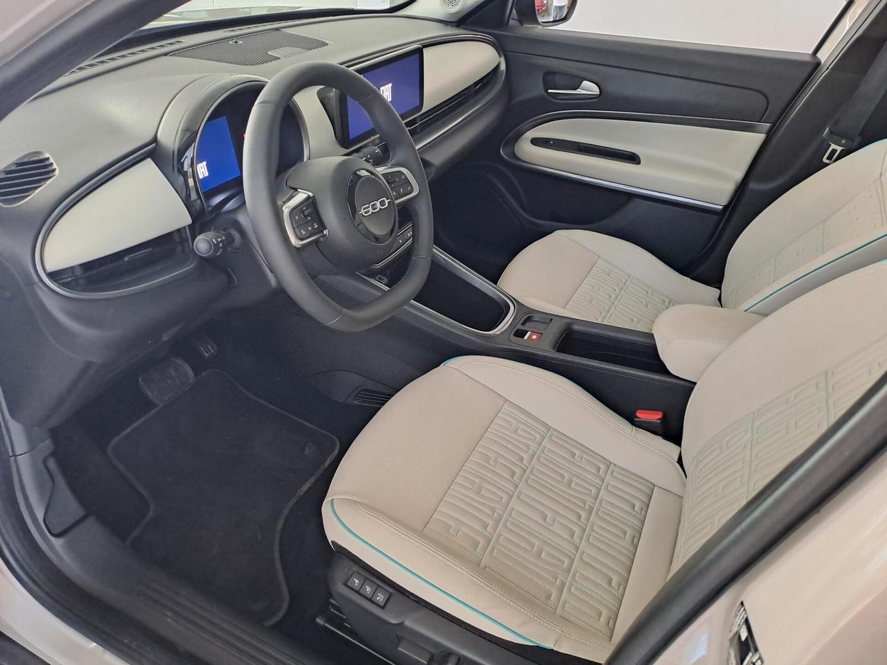 Fiat 600 1.2Hybrid 110 CV DCT MHEV La Prima