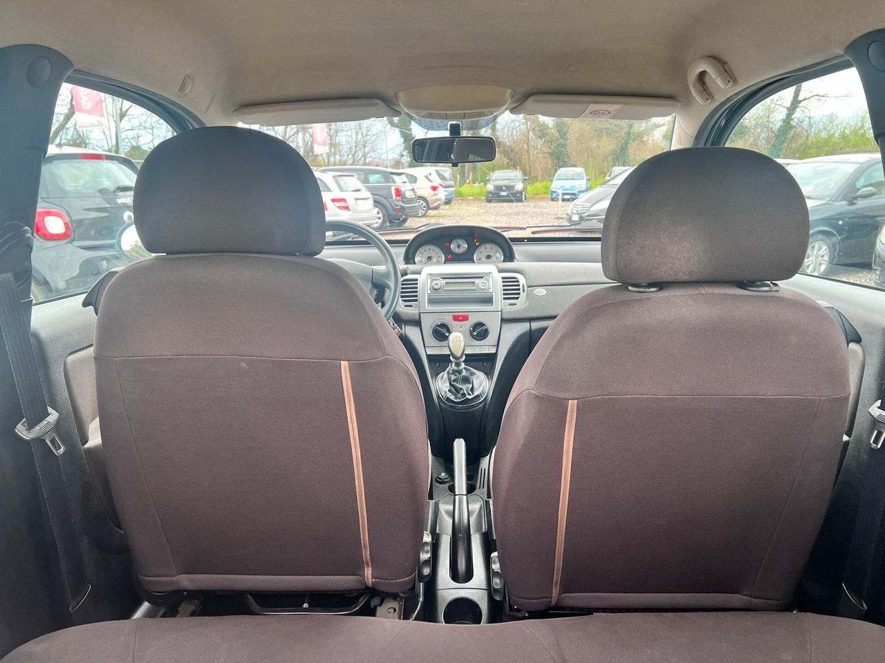 Lancia Ypsilon 1.4 Argento Ecochic GPL