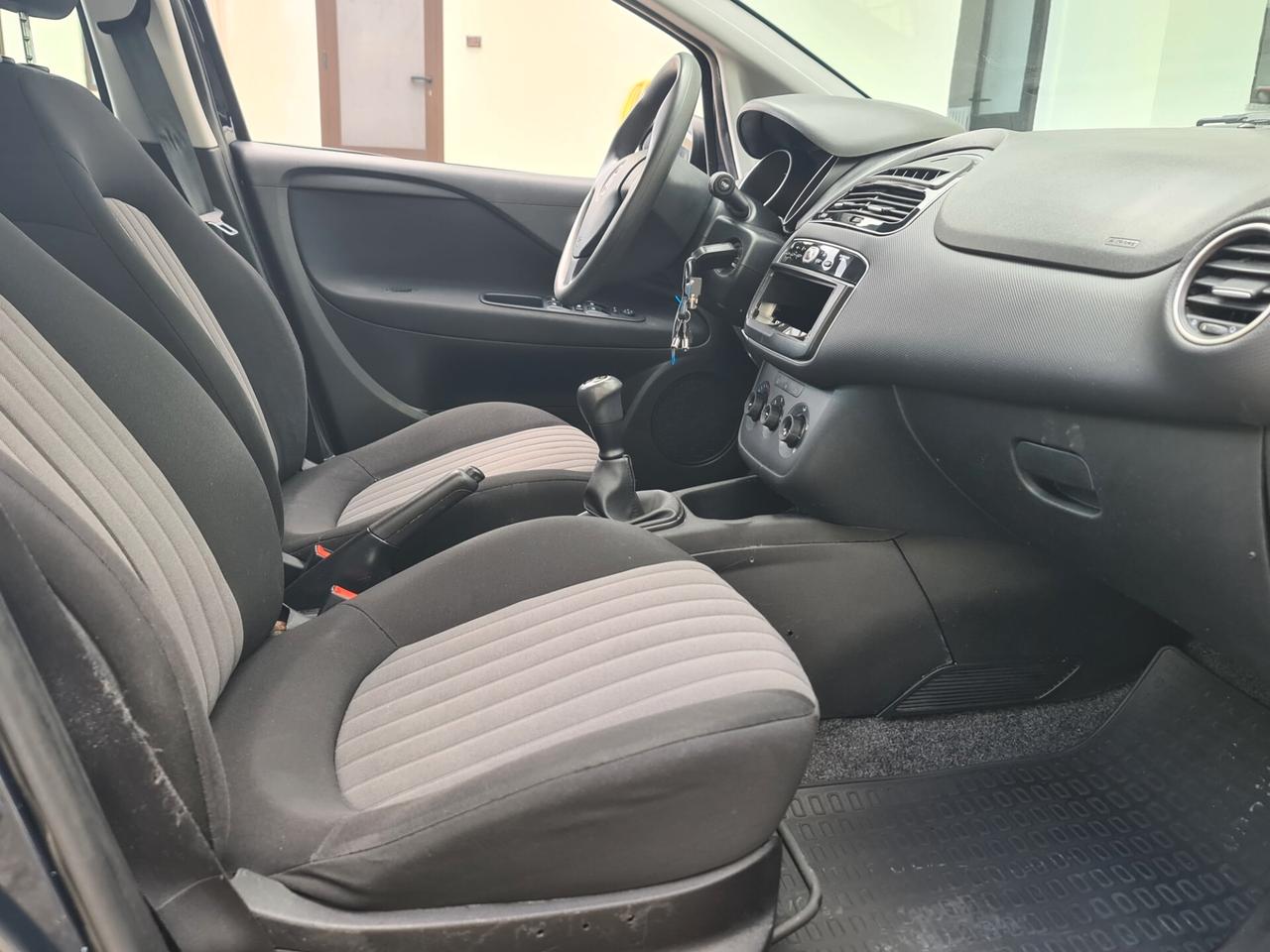 Fiat Punto 1.3 MJT II S&S 95 CV 5p E6