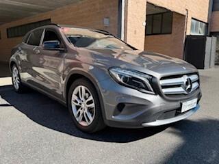 Mercedes-Benz GLA 220 d Automatic 4Matic Business