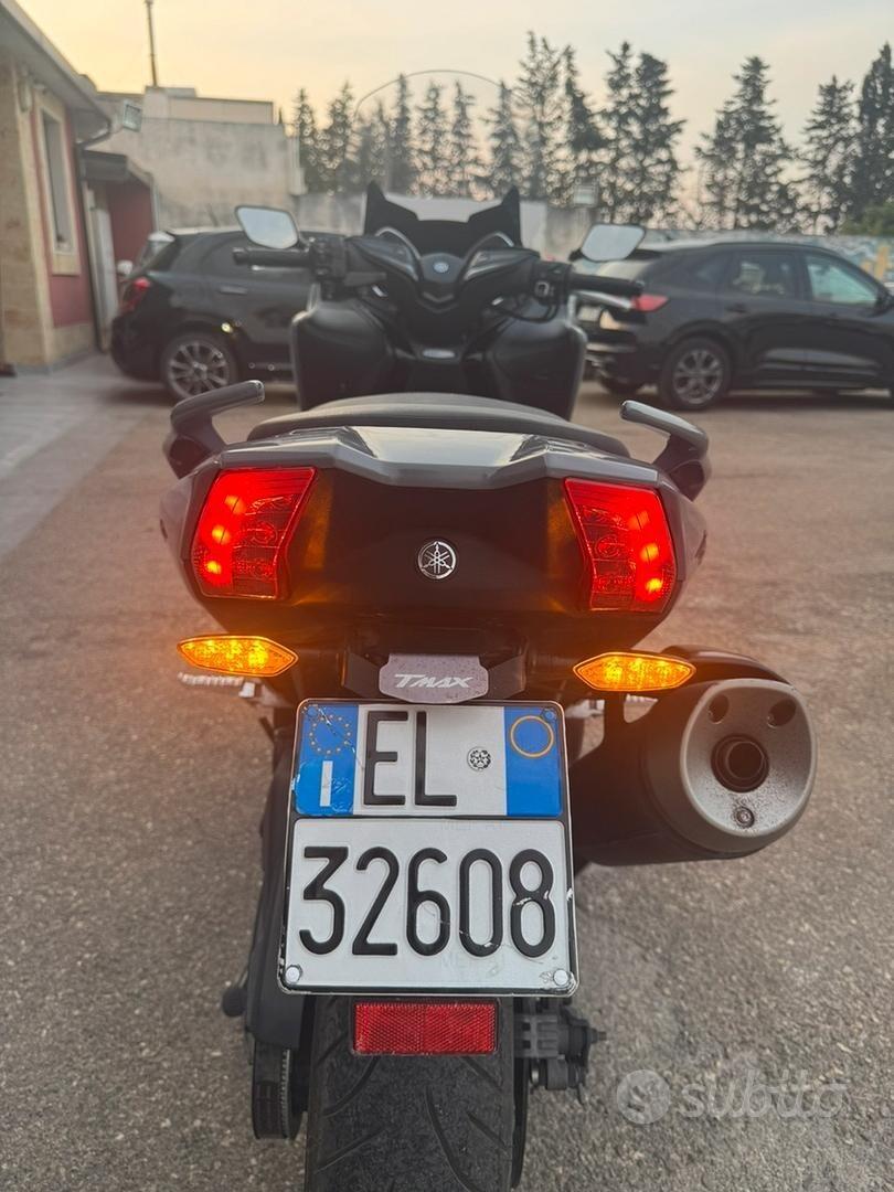 Tmax 2018 variatore porta targa 12.000km