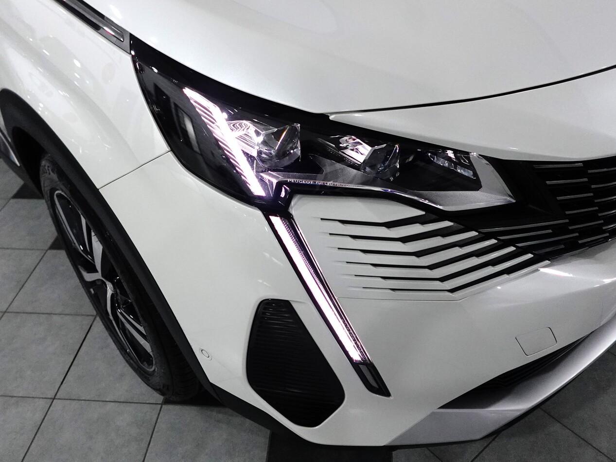 Peugeot 3008 II 1.5 BlueHDI 130 CV EAT8 GT