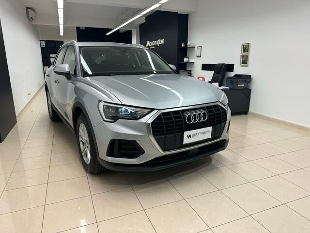 Audi Q3 35 TDI quattro S tronic Business