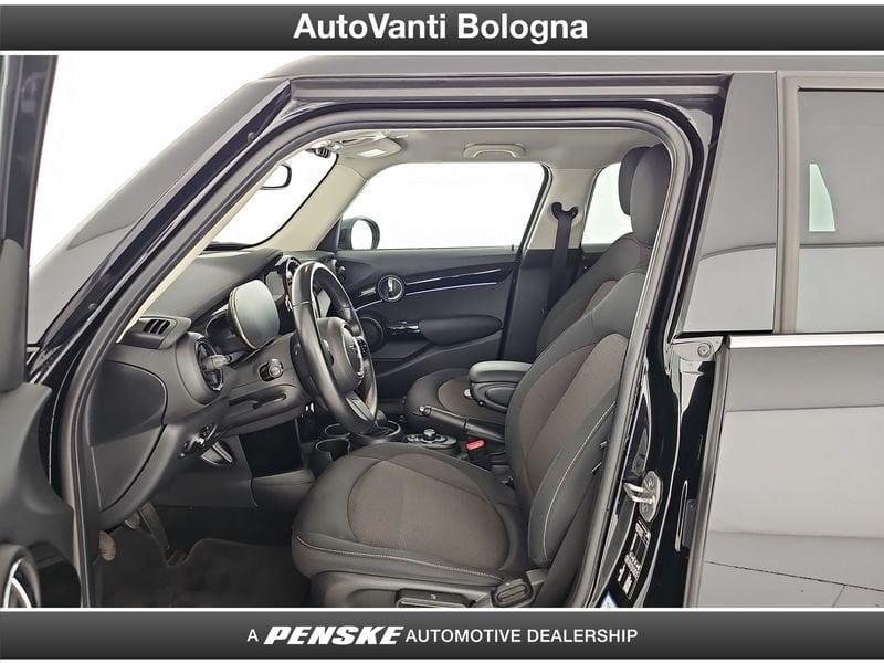 MINI Mini 5 porte Mini 5p 1.5 One Essential 75cv