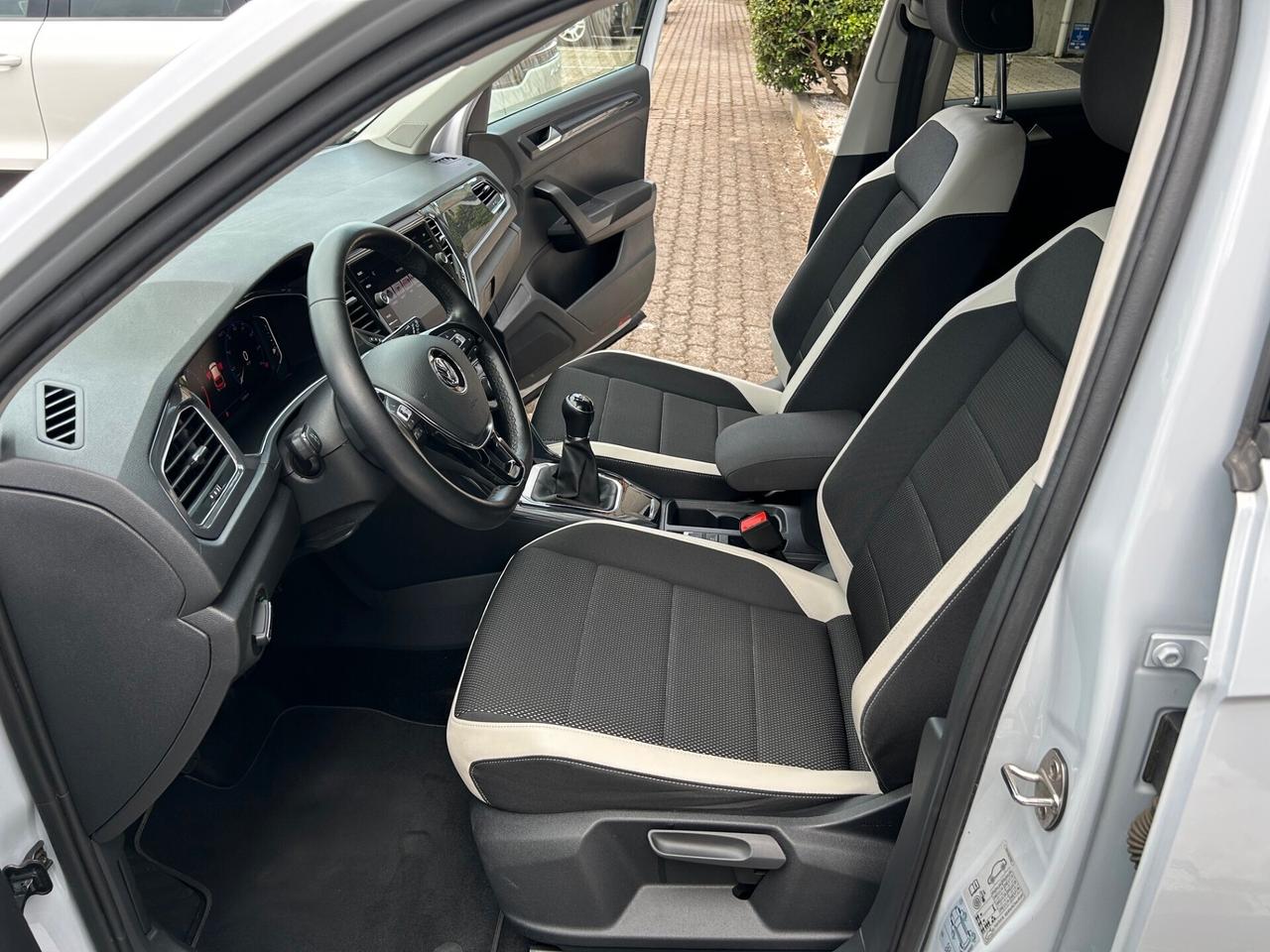 Volkswagen T-Roc 1.6 tdi Style OK NEOPATENTATI