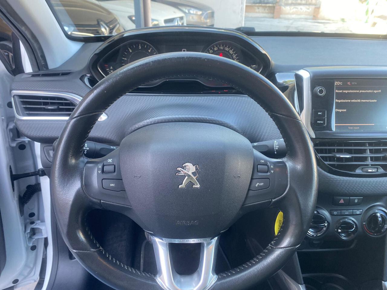 Peugeot 2008 BlueHDi 100 GT Line