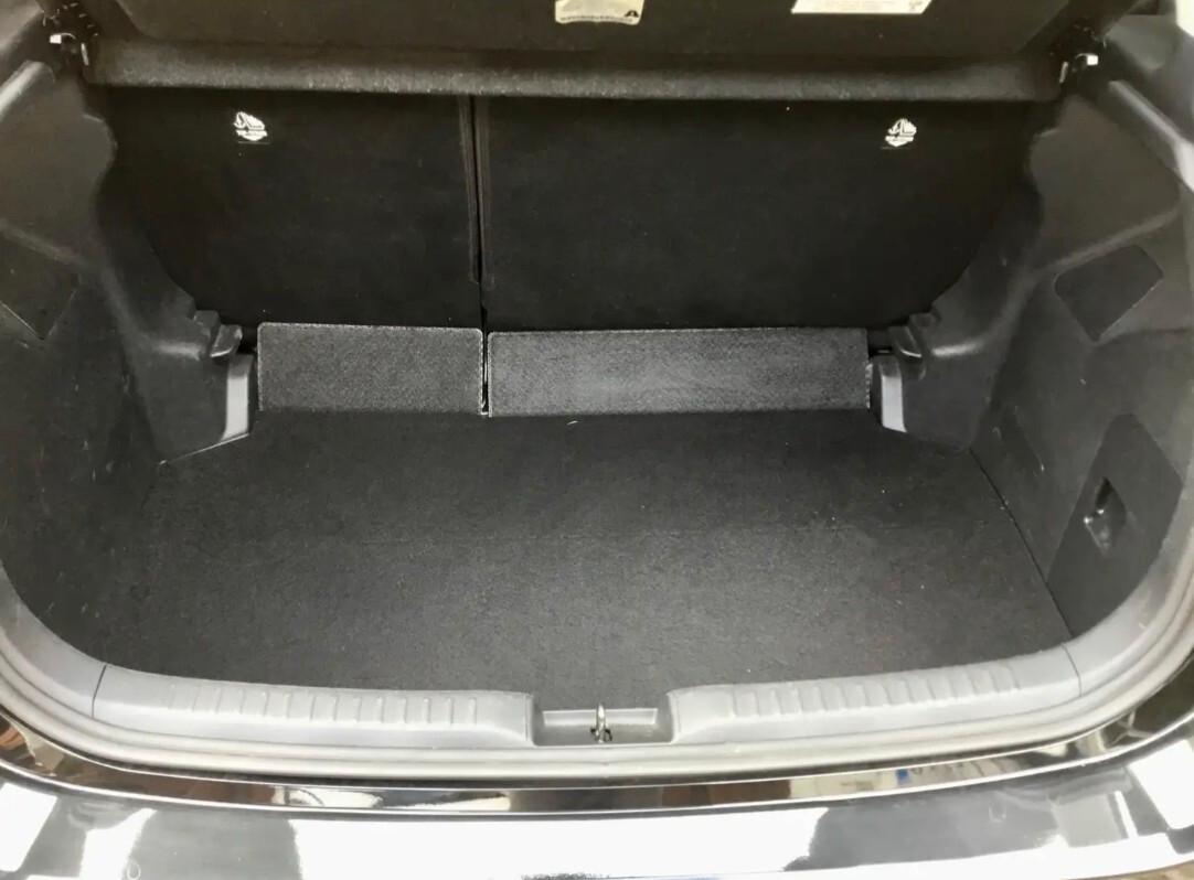 Toyota Yaris 1.5 Hybrid 5 porte Business