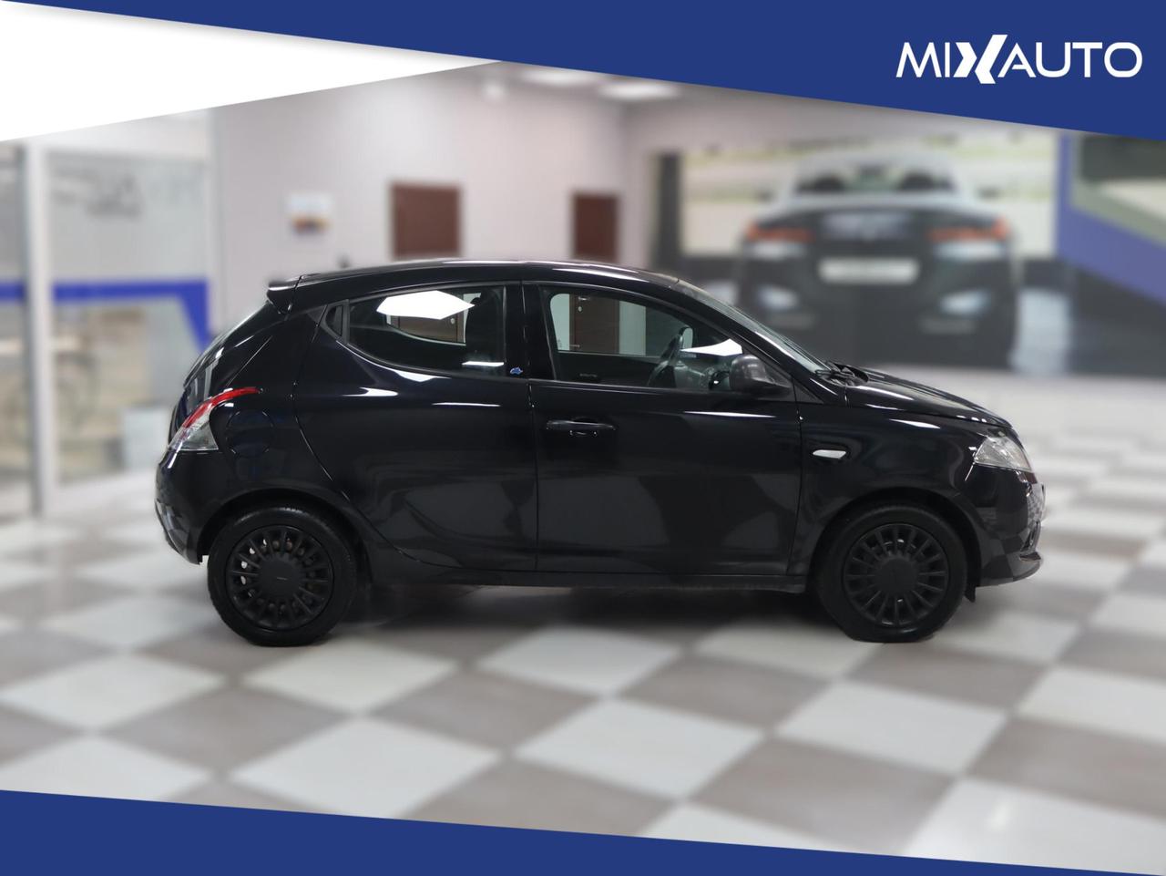 Lancia Ypsilon 1.2 Elefantino Blu S&S 69CV