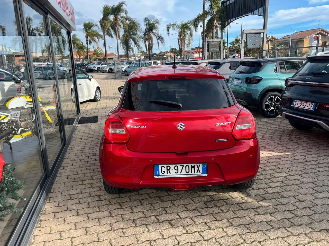 Suzuki Swift 1.2 Hybrid Top, iva esposta.