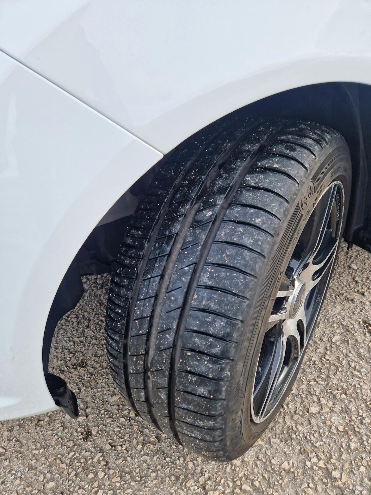 Ford Fiesta 1.4 5p. Bz.- GPL Titanium