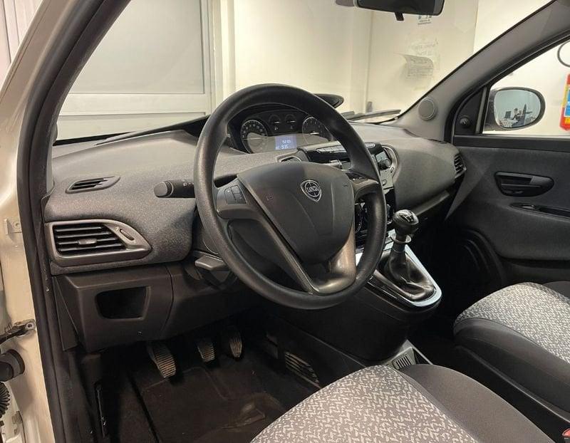 Lancia Ypsilon 1.2 69 CV 5 porte S&S Elefantino Blu