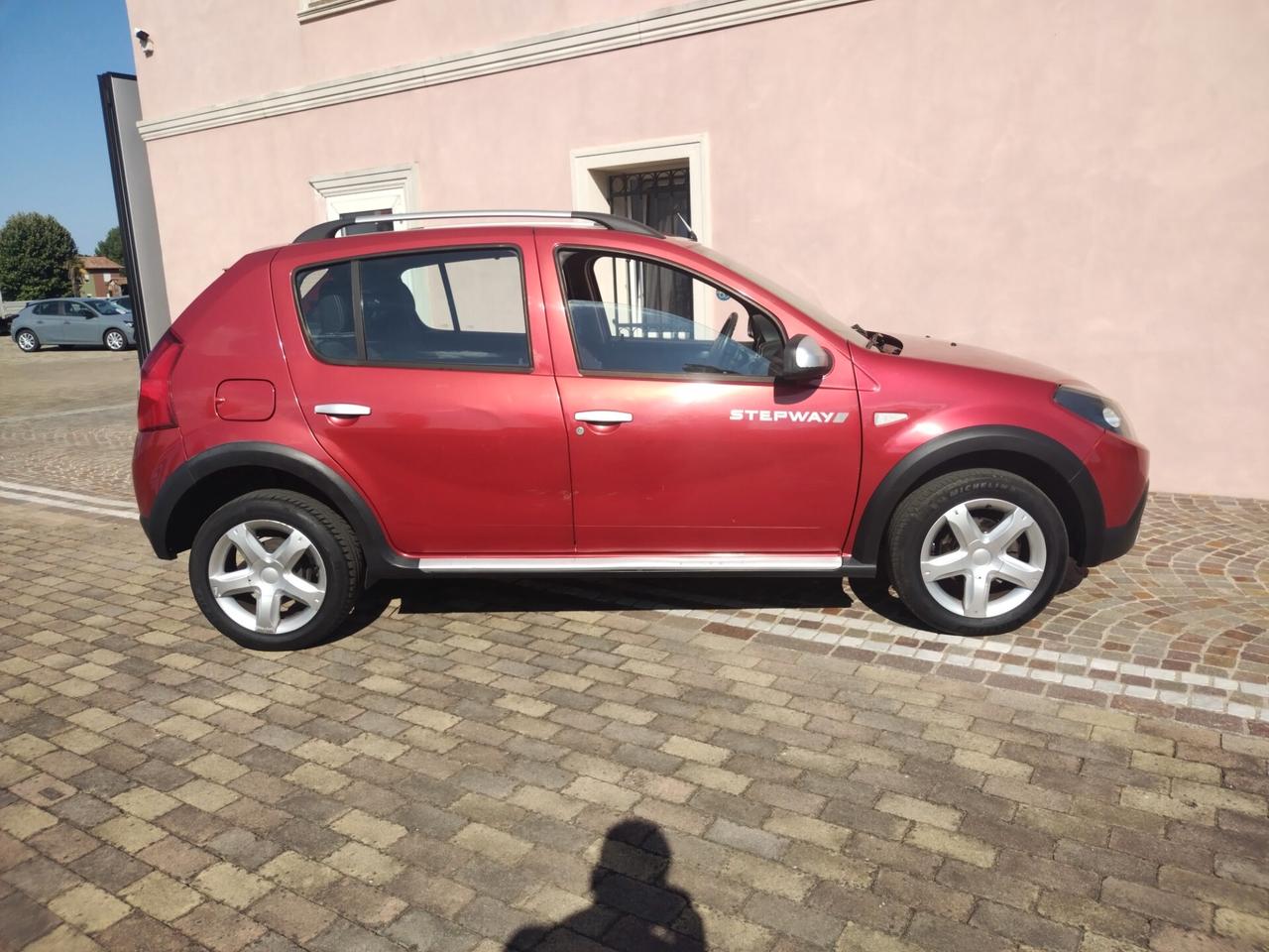 Dacia Sandero Stepway 1.5 TURBO