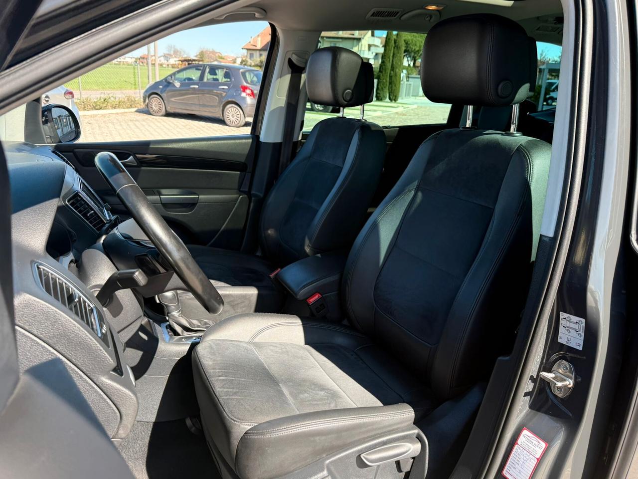 Volkswagen Sharan 2.0 TDI 150 CV DSG - 7 POSTI