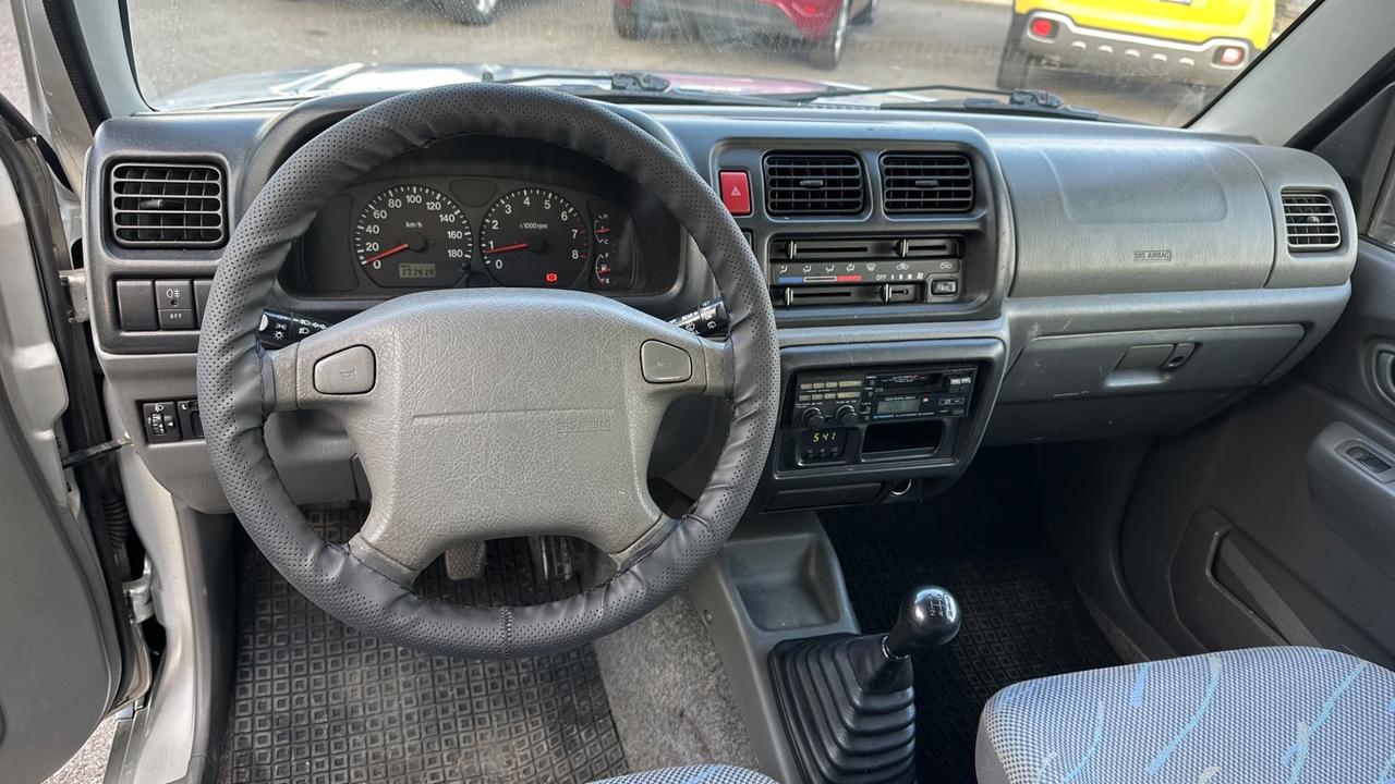 Suzuki Jimny 1.3i 16V cat 4WD JLX Special