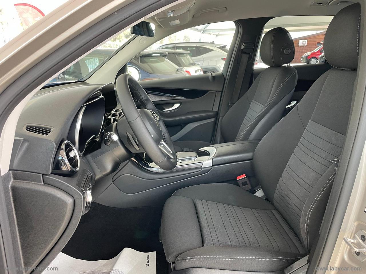 MERCEDES-BENZ GLC 220 d 4Matic Business