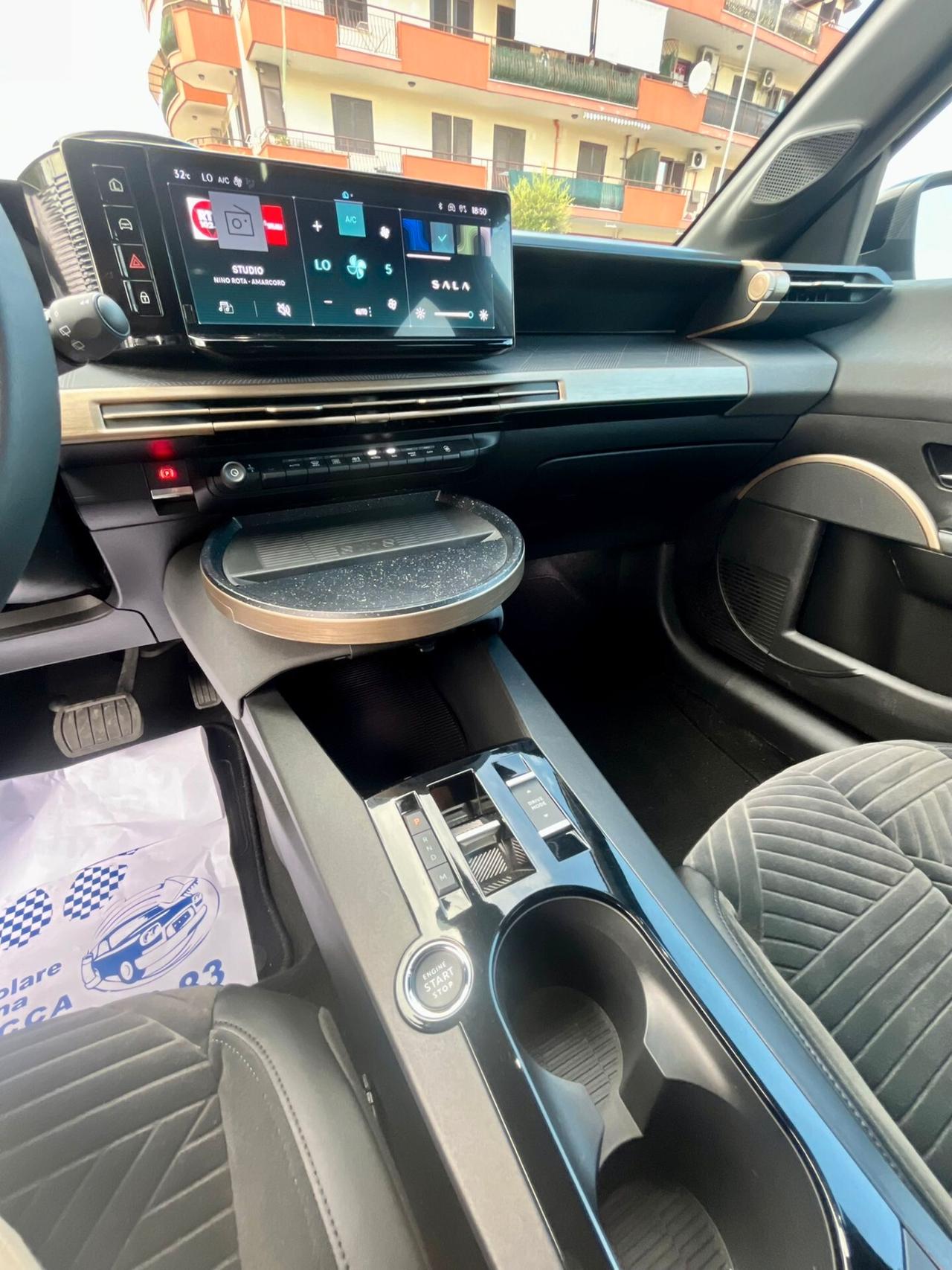 Lancia Ypsilon Hybrid e-DCT Edizione Cassina