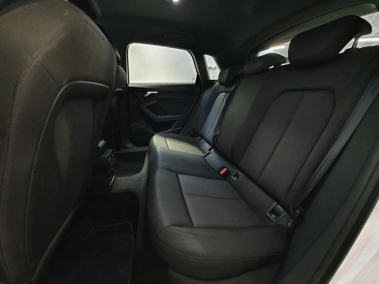 AUDI A3 4ª serie - A3 SPB 30 TDI S tronic S line edition