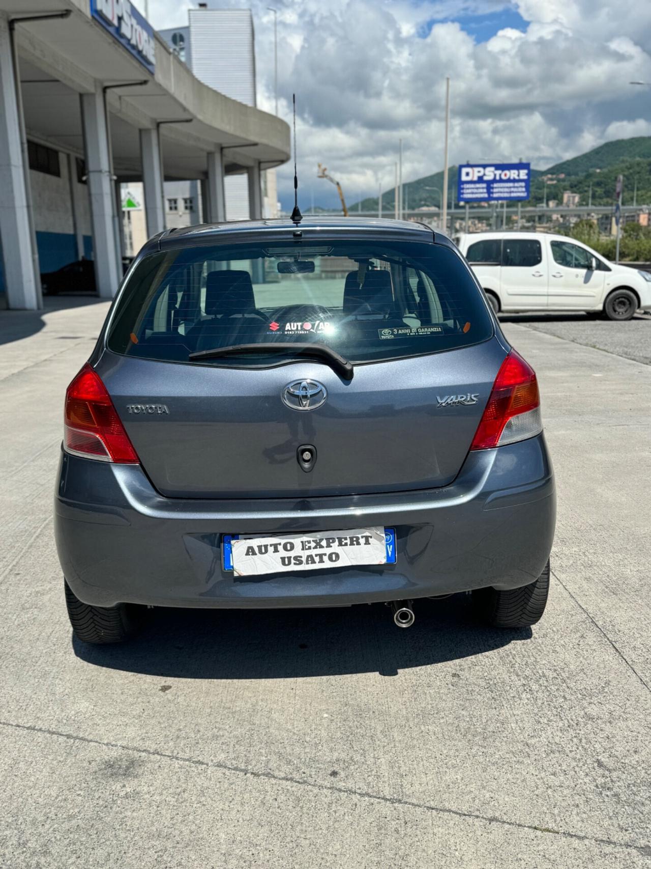 Toyota Yaris 1.3 5 porte 2009 neopatentati