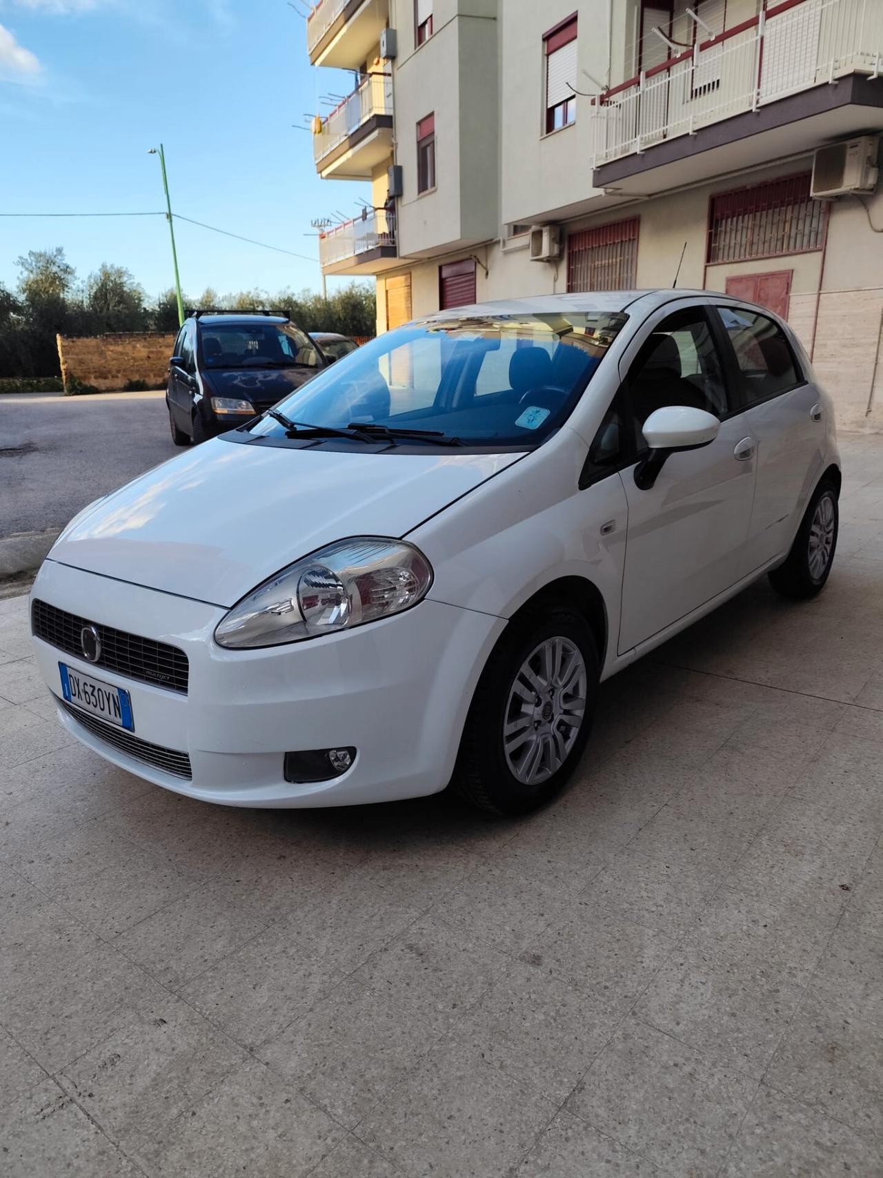Fiat Grande Punto 1.3 MJT 75 CV 5 porte