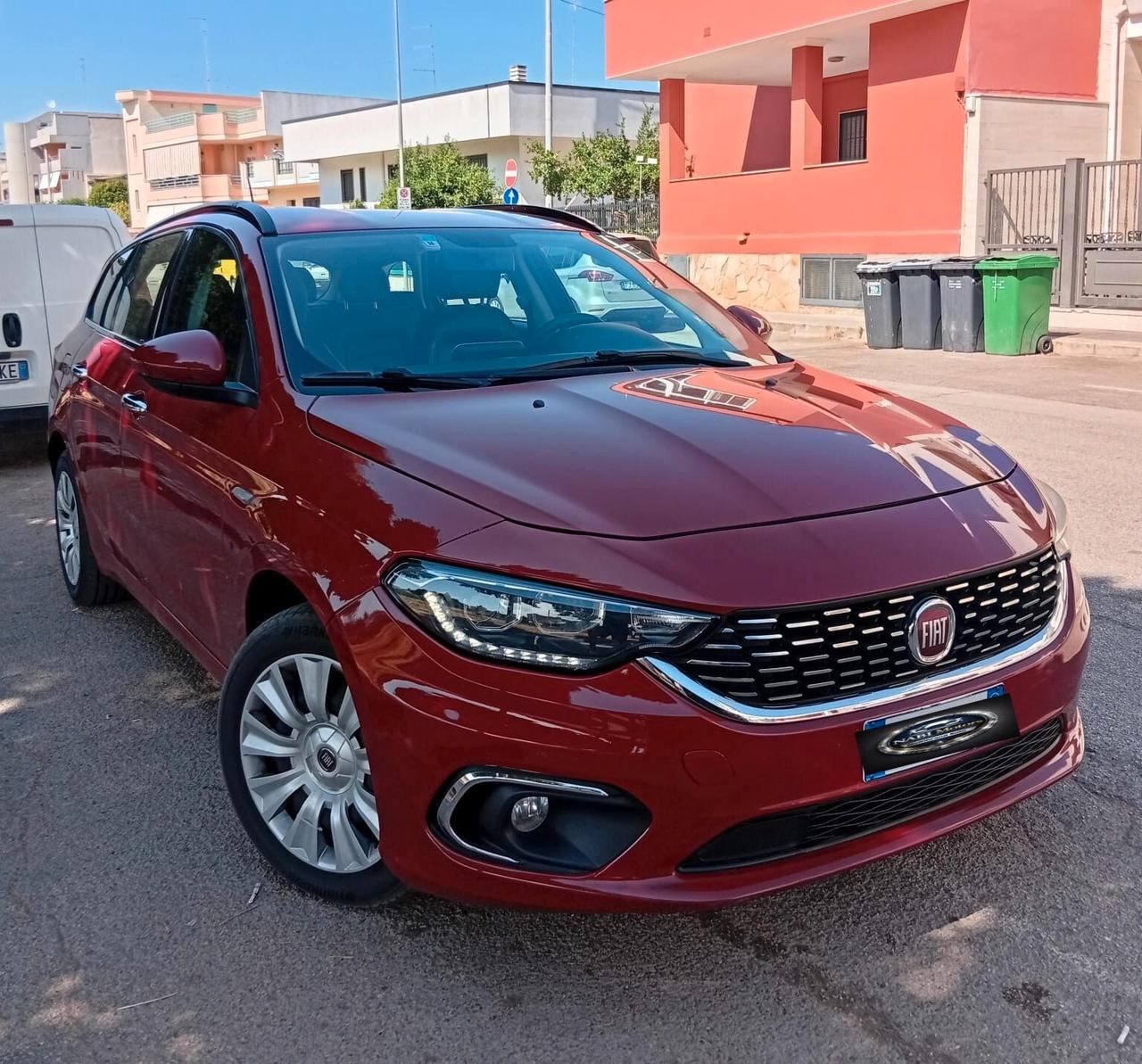 Fiat Tipo 1.6 Mjt S&S SW Lounge *CAMBIO AUTOMATICO*