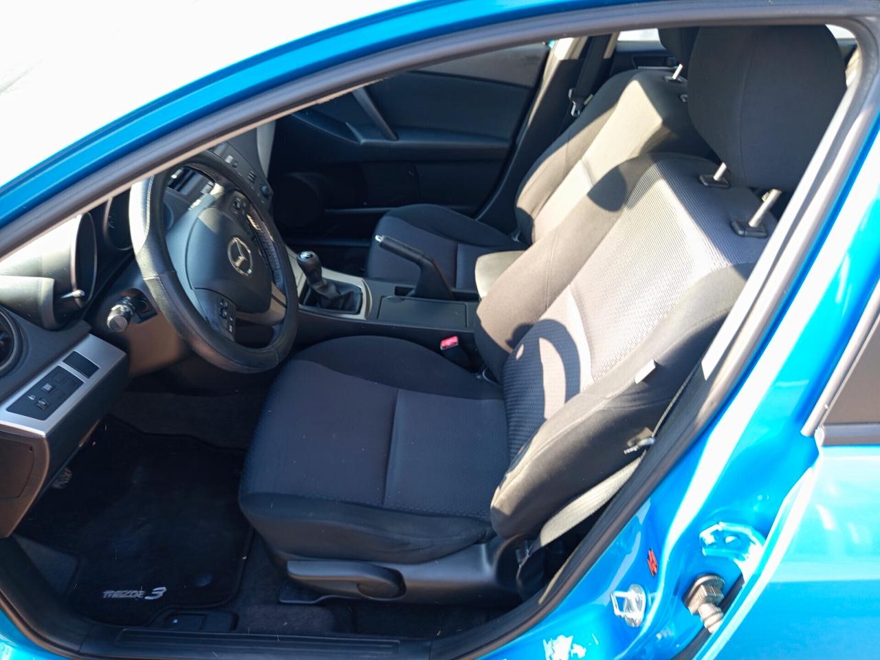 Mazda 3 Mazda3 1.6 MZ-CD 109 CV 5p. Advanced (motore e telaio della Focus)