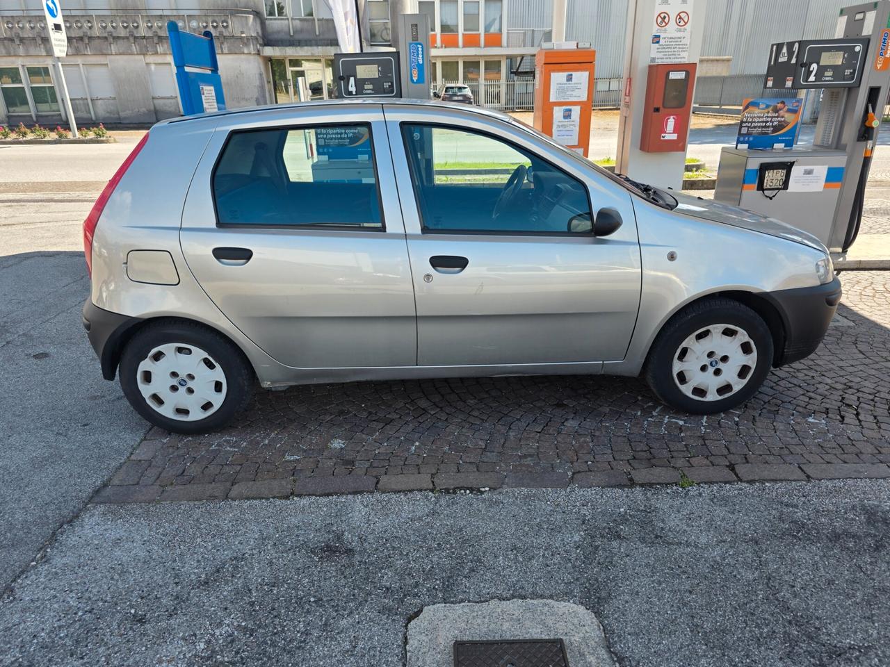 Fiat Punto 1.2i cat 5 porte SX com 304.000km Neopatentati ok