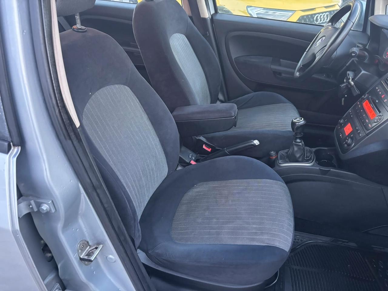Fiat Grande Punto 1.3 MJT 90 CV 5 porte Emotion