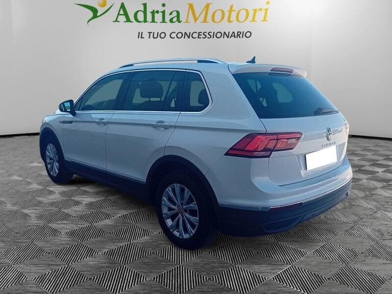 Volkswagen Tiguan 2.0 TDI SCR 110KW Life DSG