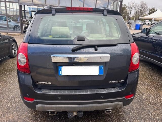 Chevrolet Captiva 2.0 VCDi 7 POSTI