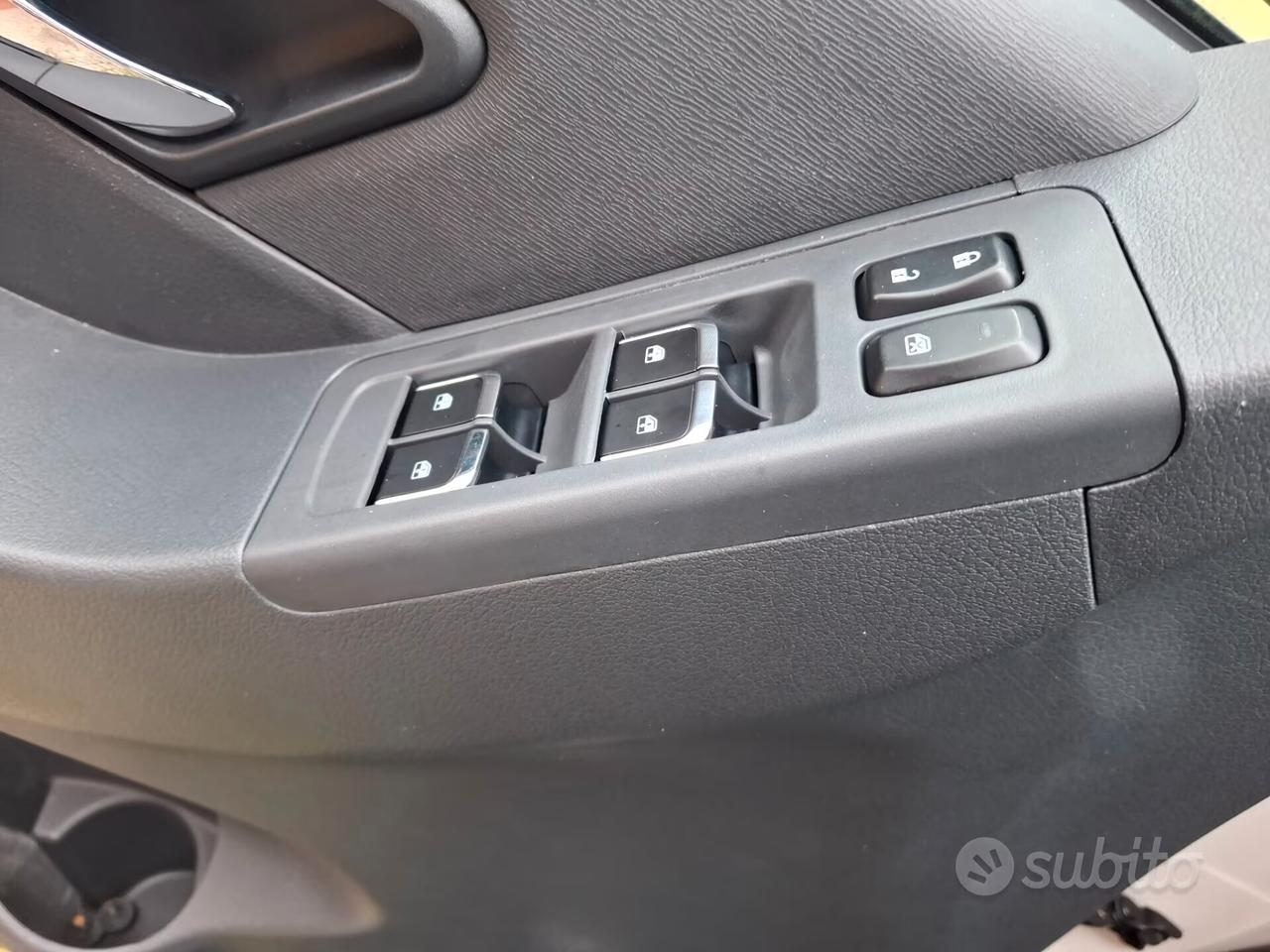 Evo Cross 4 2.0 Turbo Diesel Doppia Cabina 4x4 PELLE CRUISE NAVI CAMERA PDC MULIFUNZ.