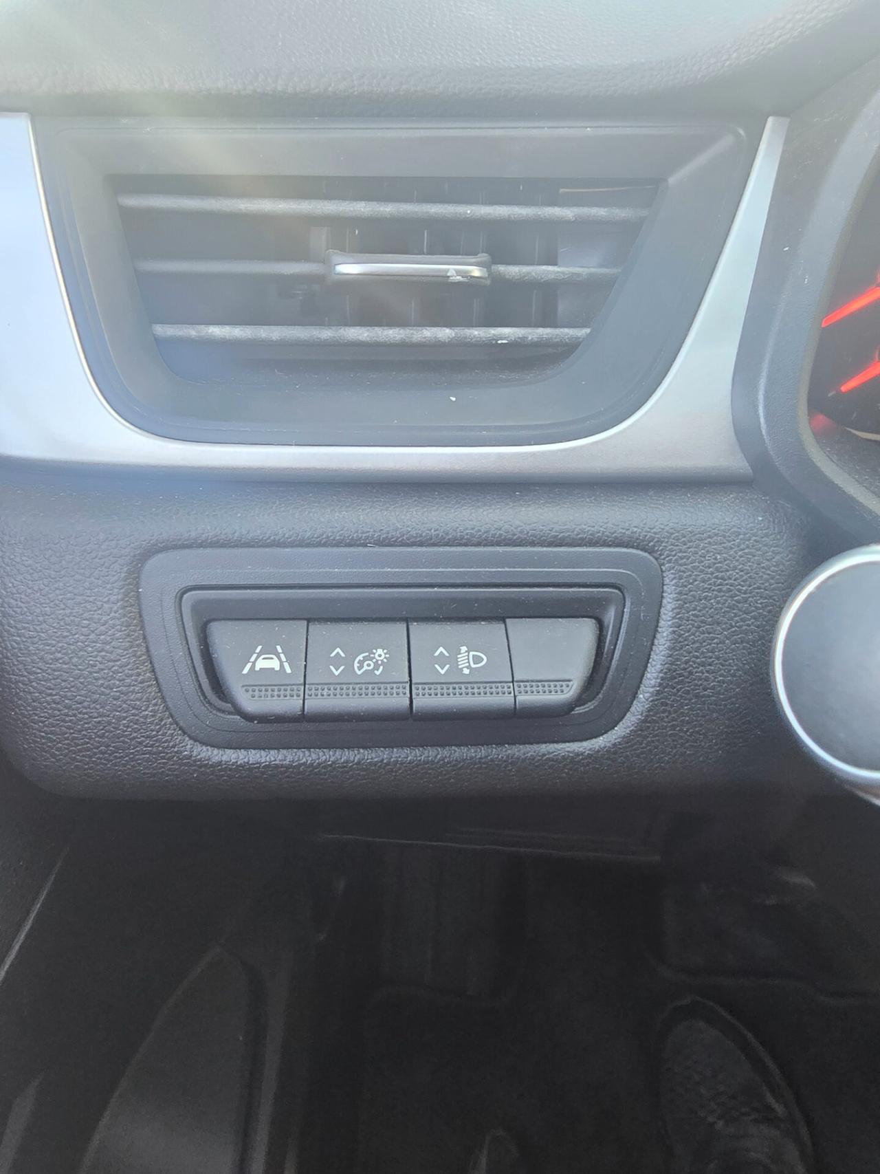 Renault Captur Blue dCi 115 CV EDC Zen