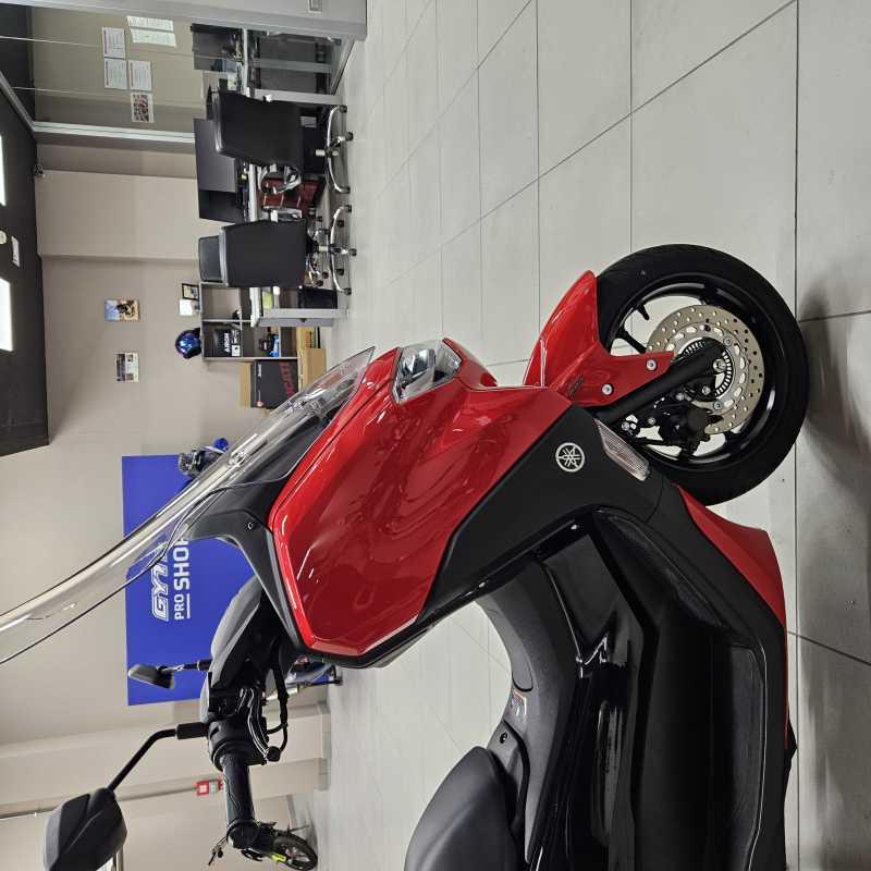 Yamaha N-Max 125 - 2024
