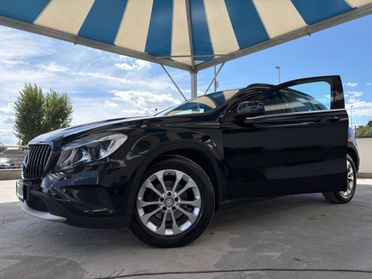 Mercedes-benz GLA 180 d Premium PARI AL NUOVO!